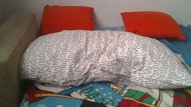 Snapshot of hairygirl80 chatting on February 2026 09:50:01 AM hairygirl80 online show from February 2026 09:50:01 AM