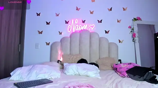 NaomiAsha online show from November 2025 11:41:01 PM