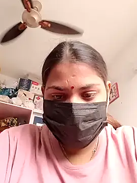 Snapshot of Hotmilfxox chatting on December 2024 05:12:02 AM Hotmilfxox online show from December 2024 05:12:02 AM