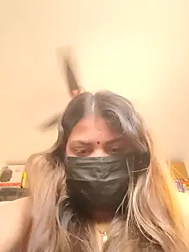 Snapshot of Hotmilfxox chatting on January 2025 02:41:01 AM Hotmilfxox online show from January 2025 02:41:01 AM