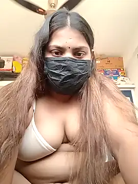 Snapshot of Hotmilfxox chatting on January 2025 08:36:01 AM Hotmilfxox online show from January 2025 08:36:01 AM