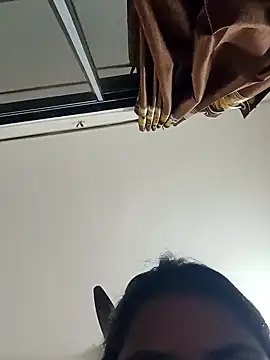 Snapshot of Hotmilfxox chatting on February 2025 05:58:01 PM Hotmilfxox online show from February 2025 05:58:01 PM