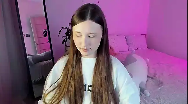 Stella Sunny online show from February 2025 11:59:01 PM