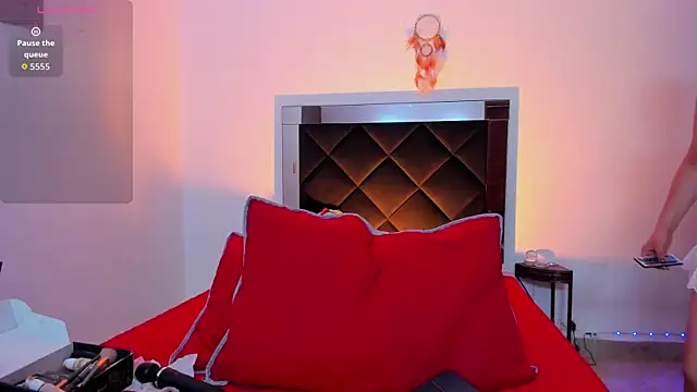 Sofia Walke1 online show from April 2026 08:10:02 PM