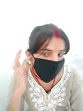 Snapshot of Ritu-0143 chatting on July 2026 07:04:02 AM Ritu-0143 online show from July 2026 07:04:02 AM