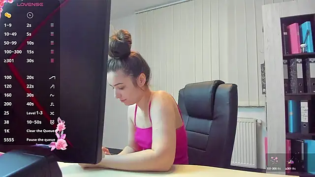 DaryaNew online show from February 2025 06:12:01 PM