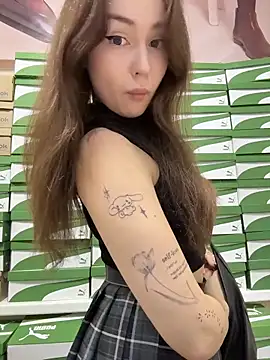 Snapshot of Peachy_Dream chatting on July 2026 03:36:01 PM Peachy Dream online show from July 2026 03:36:01 PM