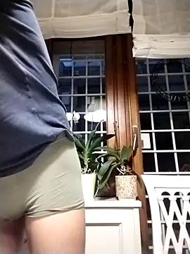 Frabox65 online show from February 2026 05:47:02 AM