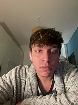 calleaaaa online show from March 2026 09:17:01 AM