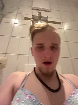 Michaela1222 online show from April 2026 09:15:01 AM