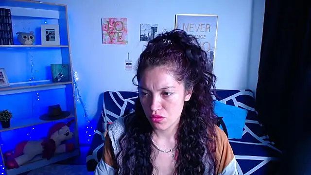 Sian  1 online show from December 2024 12:55:01 PM