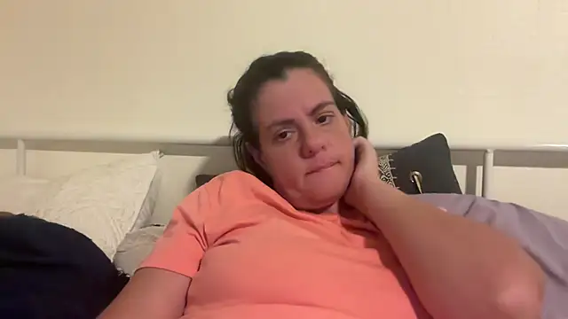 Jess4you0818 online show from October 2025 12:30:02 AM