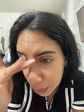 Heratemporal online show from April 2026 01:03:02 PM