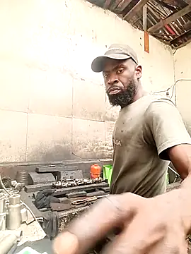 Snapshot of Yairelnegro chatting on November 2025 07:57:01 PM Yairelnegro online show from November 2025 07:57:01 PM