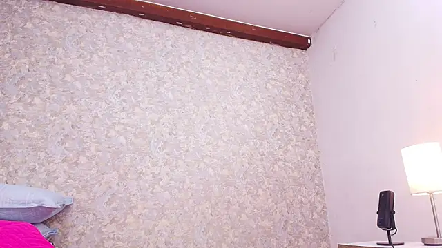 nicol f online show from January 2025 07:26:02 PM