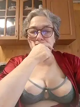 IrinaSweet54 online show from November 2025 08:31:02 AM