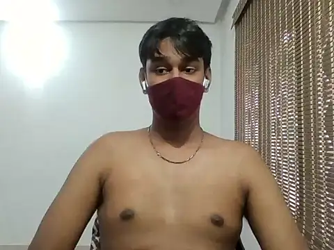 brownguy1234 online show from December 2024 09:50:01 AM