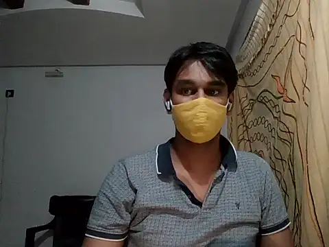 brownguy1234 online show from January 2025 06:40:01 PM