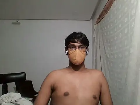 brownguy1234 online show from February 2025 04:50:01 PM