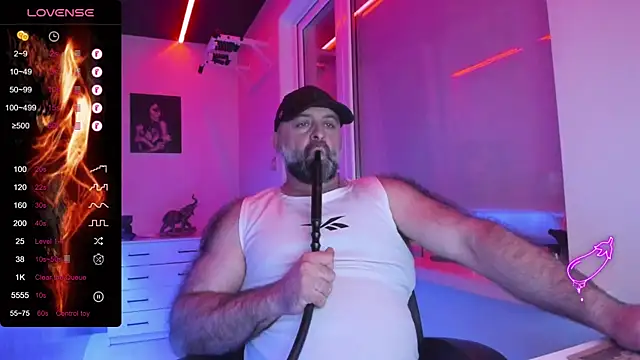Snapshot of MAGABEAR077 chatting on July 2026 08:05:01 PM MAGABEAR077 online show from July 2026 08:05:01 PM
