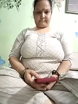 Kavya kapoor online show from March 2026 08:41:01 AM