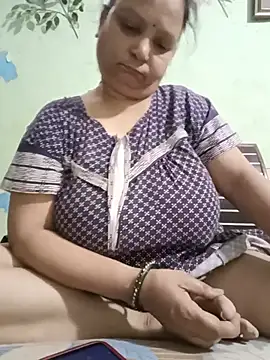 Snapshot of Kavya_kapoor chatting on June 2026 05:39:01 PM Kavya kapoor online show from June 2026 05:39:01 PM
