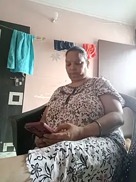 Snapshot of Kavya_kapoor chatting on July 2026 04:25:01 AM Kavya kapoor online show from July 2026 04:25:01 AM