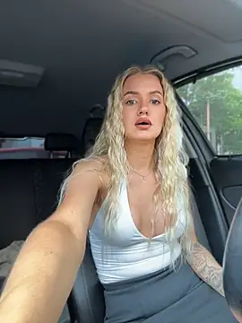 Snapshot of Devill_Angel_ chatting on July 2026 10:52:02 AM Devill Angel online show from July 2026 10:52:02 AM