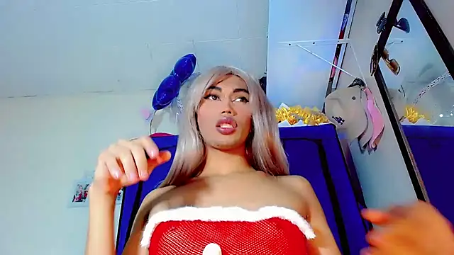 Snapshot of nicol_gill_ chatting on December 2024 02:50:02 PM nicol gill online show from December 2024 02:50:02 PM