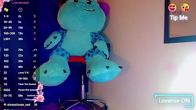 Snapshot of nicol_gill_ chatting on January 2025 11:32:01 AM nicol gill online show from January 2025 11:32:01 AM