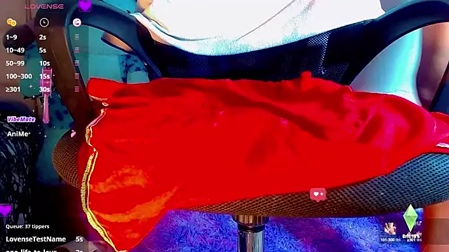 Snapshot of nicol_gill_ chatting on January 2025 02:15:02 PM nicol gill online show from January 2025 02:15:02 PM