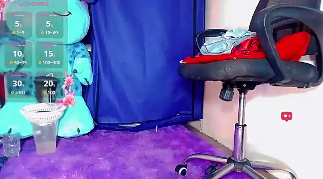 Snapshot of nicol_gill_ chatting on January 2025 11:38:02 AM nicol gill online show from January 2025 11:38:02 AM