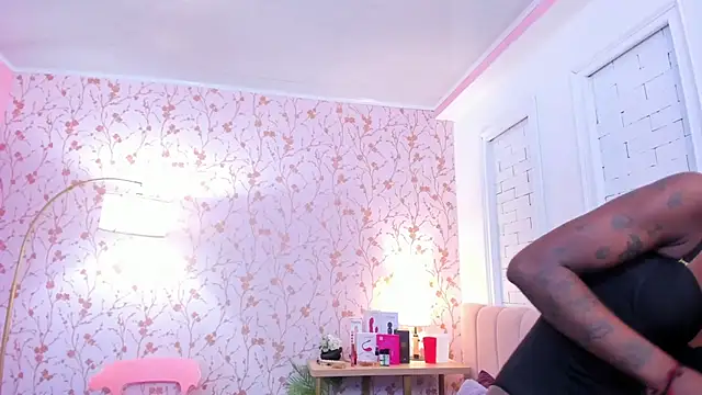 amber-hill online show from January 2026 07:08:02 PM