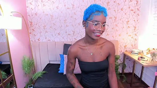 amber-hill online show from March 2026 06:48:01 PM