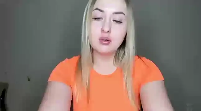 KennaJamess8 online show from March 2025 07:32:02 PM