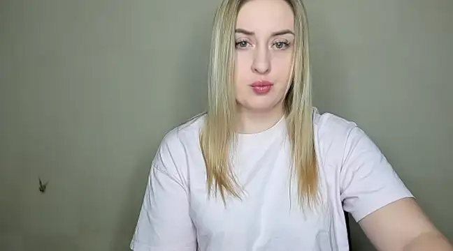 KennaJamess8 online show from March 2025 05:18:02 PM