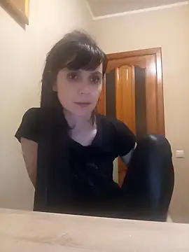 Francenia lolis online show from April 2026 07:55:01 PM