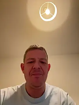 Snapshot of mrwright878787 chatting on February 2026 06:28:01 PM mrwright878787 online show from February 2026 06:28:01 PM