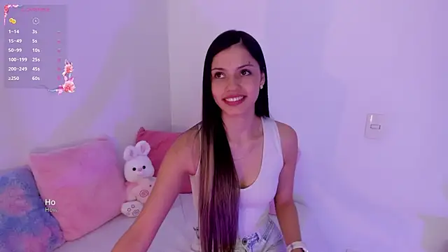 Brisa blue online show from April 2026 07:04:01 PM