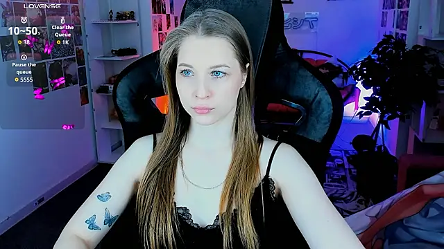 CuteMousee online show from March 2026 10:43:01 AM