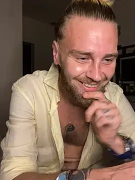 Danjamez1892 online show from December 2024 09:11:02 PM