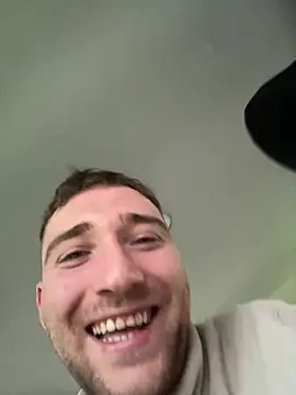 Snapshot of Jack_Rose_love chatting on April 2026 06:07:02 AM Jack Rose love online show from April 2026 06:07:02 AM