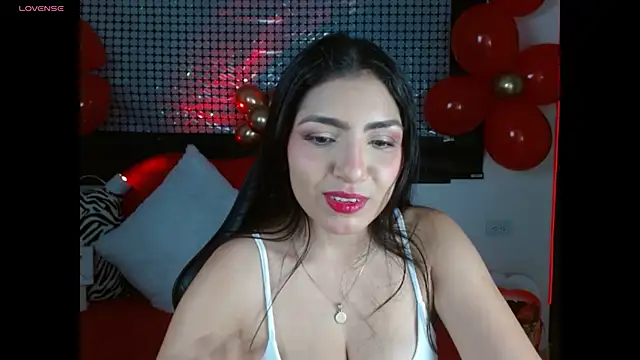 Carolaine69  online show from July 2026 02:07:02 PM