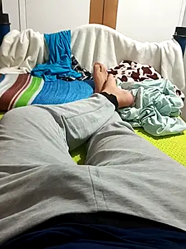 beautiful hands  online show from December 2025 03:46:02 AM