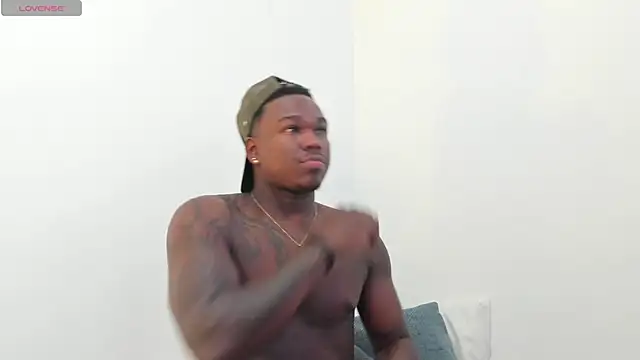 Troykhalil online show from November 2025 09:03:02 PM