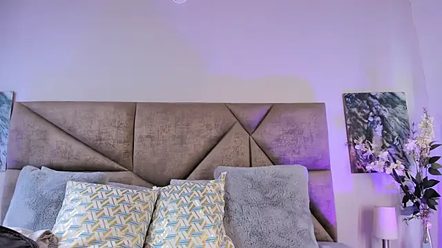 Salomesimos1 online show from January 2025 05:13:02 PM