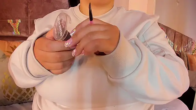 Salomesimos1 online show from February 2025 12:21:01 PM