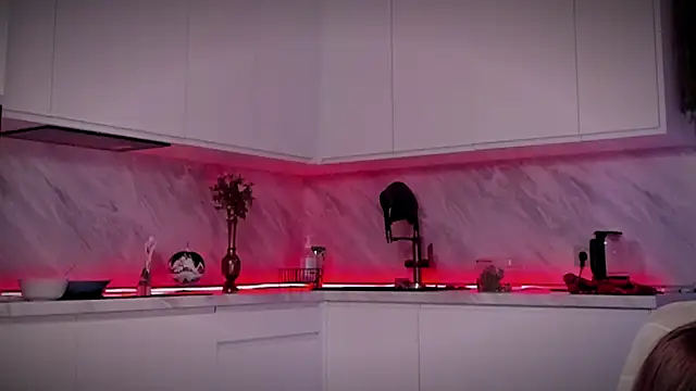 Devilina V online show from December 2024 11:18:01 AM