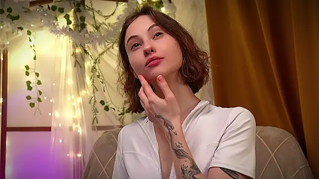 Devilina V online show from January 2025 05:40:02 PM