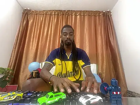Snapshot of Malkon_Big chatting on June 2026 05:01:02 PM Malkon Big online show from June 2026 05:01:02 PM